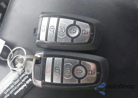 2023 Ford Explorer Xlt z USA, uszkodzony, nr VIN 1FMSK8DH2PGA88967